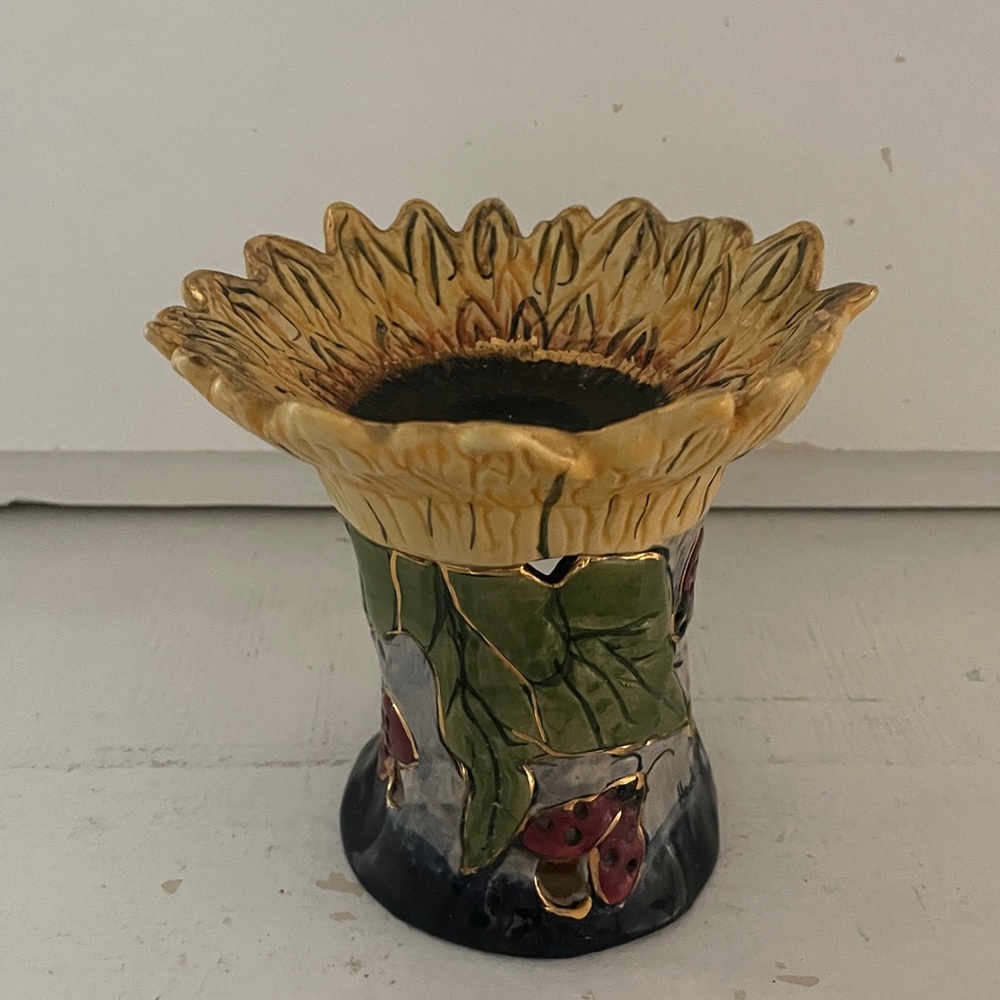 Blue Sky Sunflower Design Vase